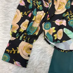 شومیز آستین سه دکمه طرح فندق مشکی