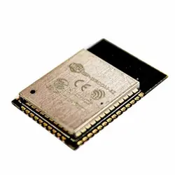 ماژول ESP32-WROOM دارای بلوتوث ، وایفای داخلی و هسته ESP32