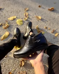 نیم بوت مردانه طرح چرم_طرح پولک