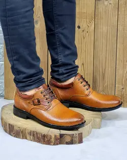 فروش ویژه این هفته کفش مجلسی مردانه طبی باچرم طبیعی تبریز بندی سگکی عسلی