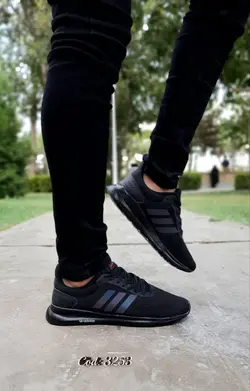 حراج استثنایی کفش کتونی اسپرت مردانه وپسرانه مدل اسپیسر ادیداس مناسب برای افراد خاص پسند مشکی تمام