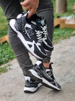 فروش ویژه این هفته کفش کتونی اسپرت مردانه پسرانه مدل نیوبالانس خاص وبروز و جذاب مشکی سفید