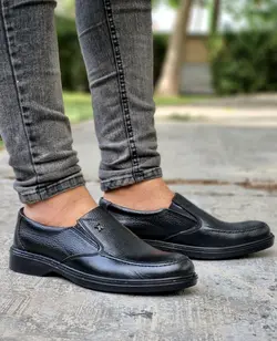 فروش ویژه کفش طبی مردانه چرم طبیعی تبریز مدل ساده جذاب مشکی