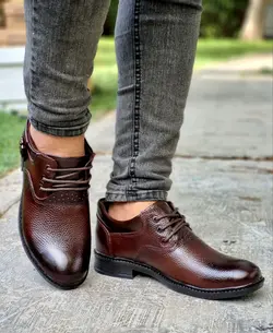 تخفیف فوق العاده ویژه کفش طبی مردانه چرم طبیعی تبریز مدل بندی مخصوص خاص پسندها قهوه ای