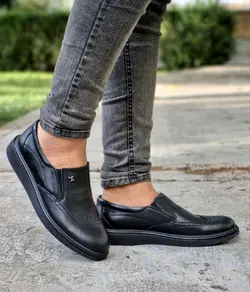 تخفیف فوق العاده کفش طبی مردانه چرم طبیعی تبریز مدل هشت ترک جذاب و پرفروش مشکی