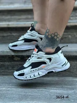 حراج ویژه کفش کتونی اسپرت A700 مردانه و پسرانه 008 فوق العاده نرم و راحت مشکی سفید 3654