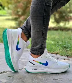 حراج ویژه کفش کتونی اسپرت مردانه وپسرانه مدل نایک فوق العاده جذاب ومنحصربفردرنگ سفیدنایک رنگین کمانی