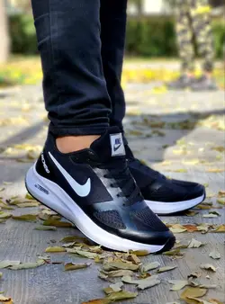 حراج ویژه کفش کتونی اسپرت مردانه وپسرانه مدل نایک اسپیسر فوق العاده سبک و راحت رنگ مشکی سفید