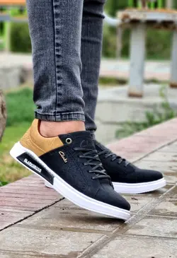 حراج ویژه کفش کتونی اسپرت مردانه وپسرانه مدل  clarks  راحت و سبک رنگ مشکی خردلی