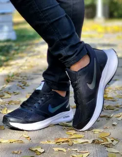 حراج باورنکردنی کفش کتونی اسپرت مردانه و پسرانه مدل نایک اسپیسر زیره پیو طبی رنگ مشکی زیره سفید راحت و زیبا