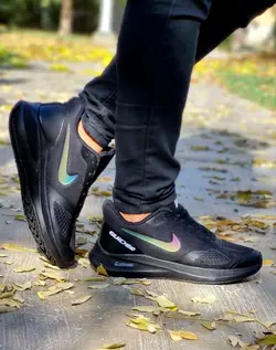 حراج باورنکردنی کفش کتونی اسپرت مردانه و پسرانه مدل نایک اسپیسر زیره طبی رنگ مشکی بسیار شیک و زیبا