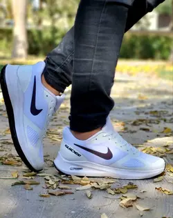 حراج باورنکردنی کفش کتونی اسپرت مردانه و پسرانه مدل نایک اسپیسر بی نهایت راحت و با کیفیت رنگ سفید نایک مشکی زیبا و شیک