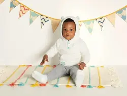 هودی سفید طرح دوزی آبی