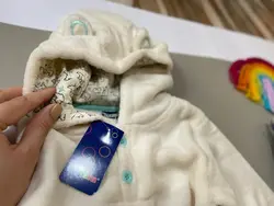 هودی سفید طرح دوزی آبی