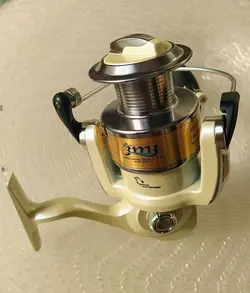 چرخ ماهیگیری Hornet