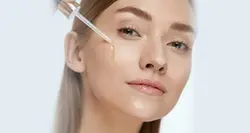 سرم مرطوب کننده و جوانساز صورت سلطانا رز عصاره انار sul tana rose