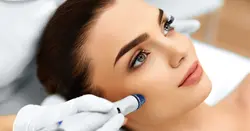 هیدرافیشیال 10 کاره موتور سنگین (آکواجت) ترکیبی از هیدروفیشیال وRF آر اف فرکشنال سرد ، میکرونیدلینگ و مزوگان با 1 سال گارانتی