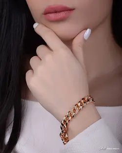 دستبند زنانه کارتیر زد جی نگین دار کد RS-815