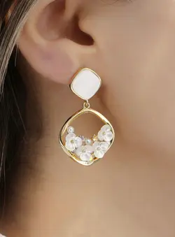 گوشواره زنانه آویز مدل شکوفه سفید