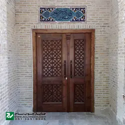 درب چوبی ورودی ساختمان و آپارتمان ،هتل سنتی صنایع چوب ساج مدل M4