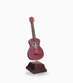 ساز دکوری پایه مکعبی گیتار کلاسیک