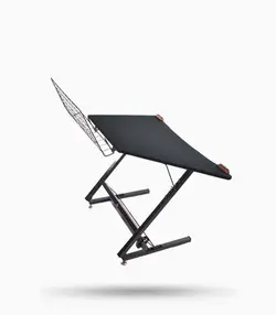 میز قانون تاج