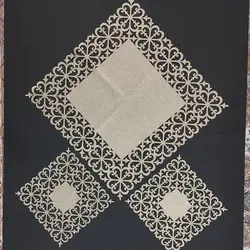 رومیزی مربع سه تکه چرم اکلیلی مدل نیلوفر