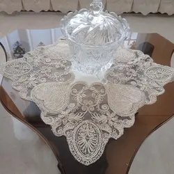 رومیزی عسلی دانتل مخمل مربع 40 سانتی در سه رنگ مختلف