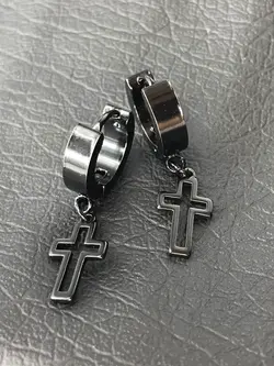 گوشواره حلقه ای طرح صلیب مشکی