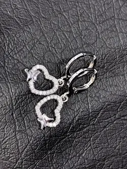 گوشواره طرح قلب و پروانه