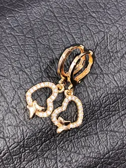 گوشواره طرح قلب و پروانه