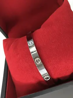 دستبند تلویزیونی