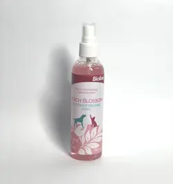 اسپري خوشبو كننده بيولاين با رايحه هلو مخصوص حیوانات