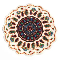 رومیزی پته دوزی گرد بادامی