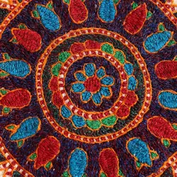رومیزی پته دوزی گرد اسلیمی