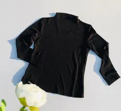 بلوز يقه سه سانت آستین بلند