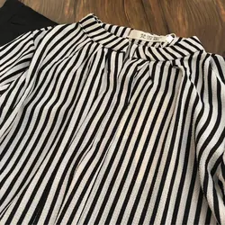 ست شومیز شلوارکرپ سفید مشکی راه راه