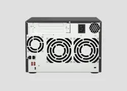 ذخیره ساز QNAP TS-673A-8G