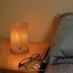 آباژور سنگ نمک طرح استوانه پایه سنگی