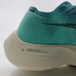 NIKE VAPORFLY ZOOM X