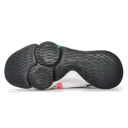 NIKE LEBRON WITNESS 5