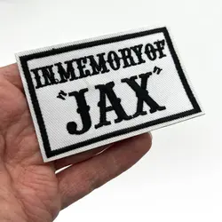 پچ گلدوزی طرح In Memory Of Jax - فروشگاه اینترنتی تی‌وی‌‌فن