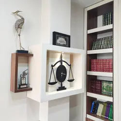 ساعت دیواری طرح ترازو عدالت