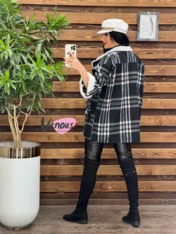 پالتو چهارخونه یقه خز کد 2064 شیک و خاص در مجموعه ونوس مد