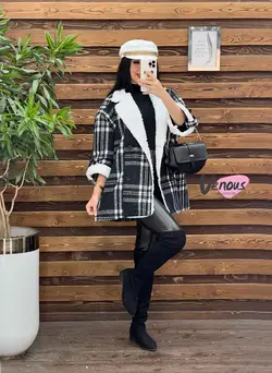 پالتو چهارخونه یقه خز کد 2064 شیک و خاص در مجموعه ونوس مد