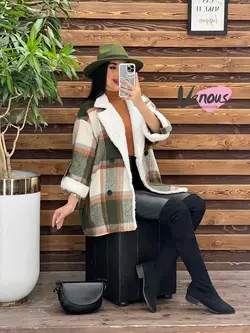 پالتو چهارخونه یقه خز کد 2121 شیک و خاص در مجموعه ونوس مد