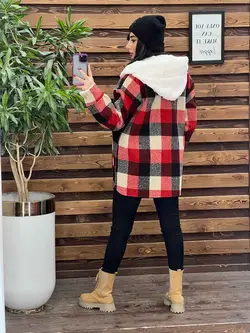 شکت چهارخونه کلاه خز کد 2329 شیک و جذاب در مجموعه ونوس مد