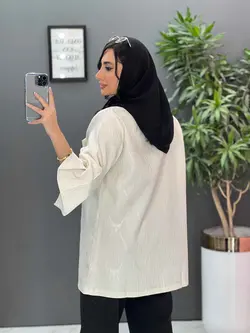 خرید اینترنتی مانتو ژاکارد یقه دکمه دار کد 2453 در ونوس مد