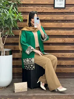 مانتو ژاکارد پولک دوزی کد 2574 در فروشگاه آنلاین ونوس مد