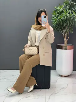 مانتو مازراتی دکمه طلایی کد 2585 در فروشگاه آنلاین ونوس مد